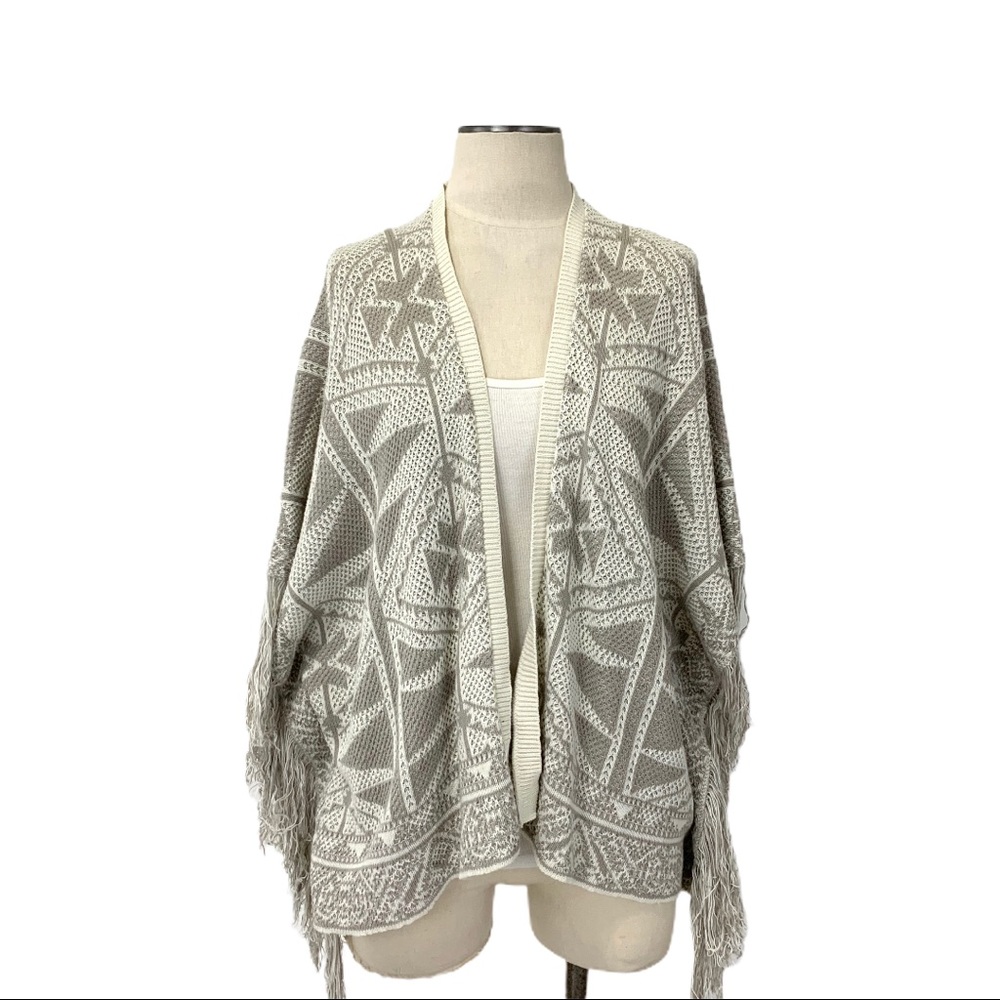 Sun & Shadow- Light Greige Cream Open Fringe Cardigan